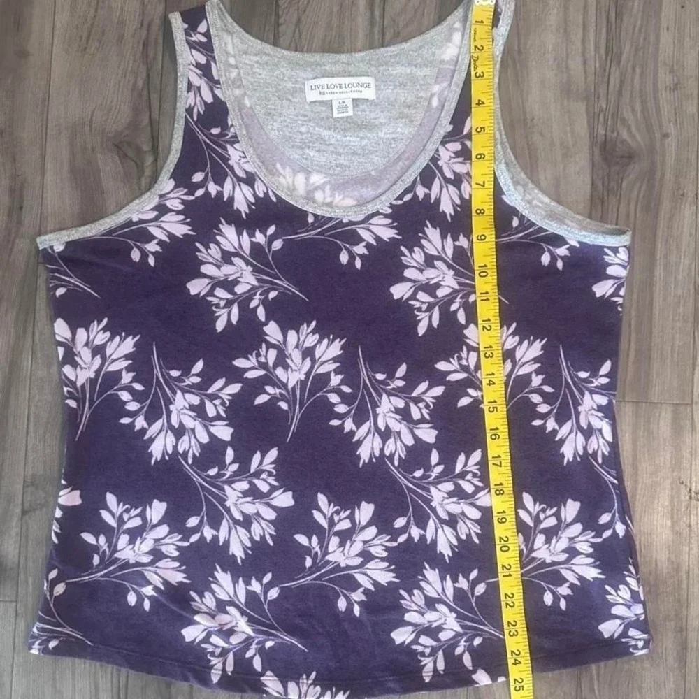 Karen Neuburger Purple and Gray Floral‎ Pajama.size L. Ultra soft sleeping shirt